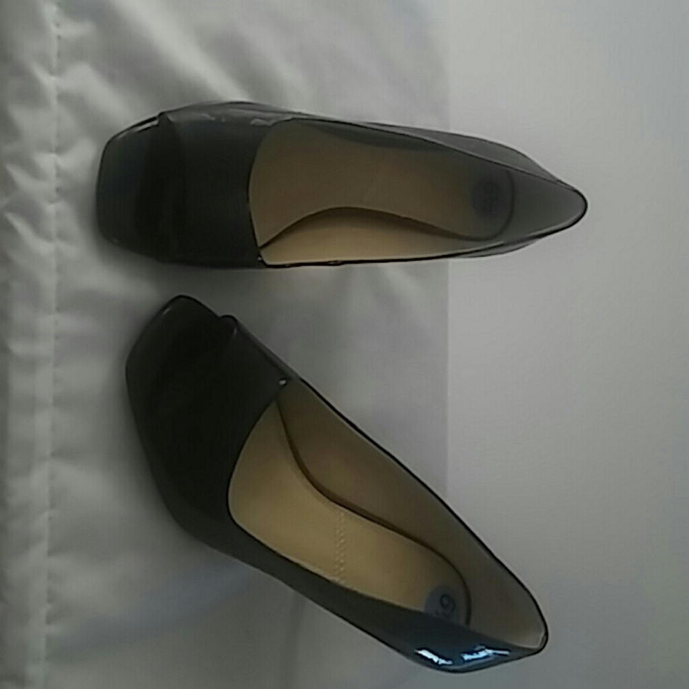 Black Patent Leather Peep Toe Pumps